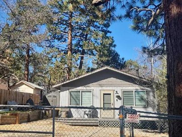 House for sale in Sugarloaf, California