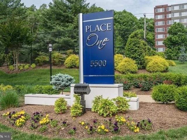 Condo for sale in Alexandria