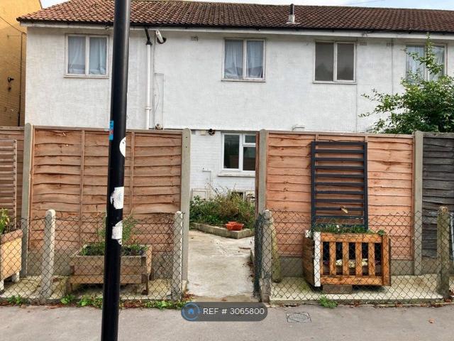 Apartment for rent in London Borough of Croydon, Greater London