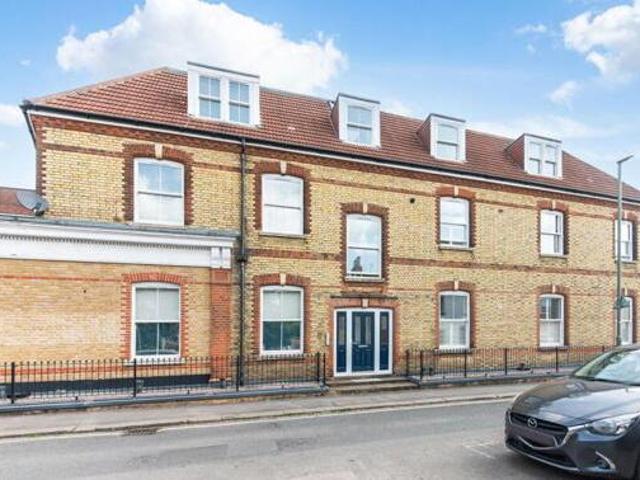 House for sale in Red Hill, Surrey