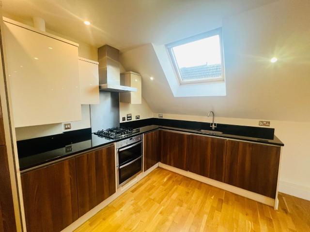 Apartment for rent in Reigate, Reigate and Banstead