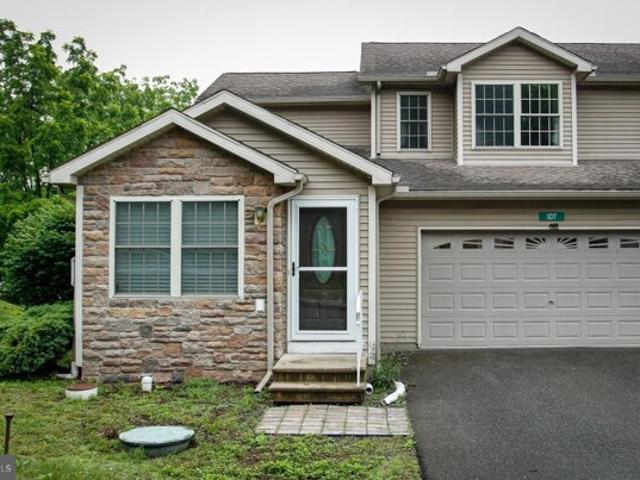 Condo for sale in Stroudsburg