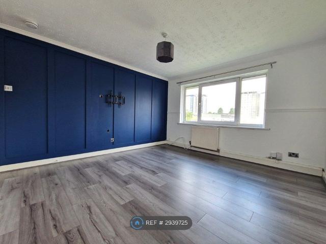 Apartment for rent in Whitlawburn, Cambuslang