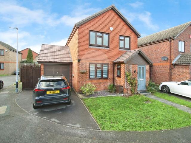 House for rent in Southlea, Datchet