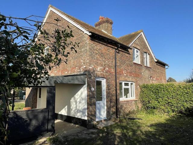 House for rent in Kingston, Clapham