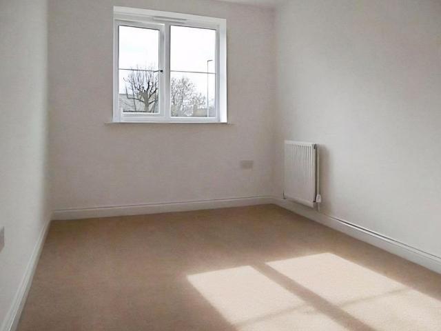 Apartment for rent in Oulton, West Yorkshire