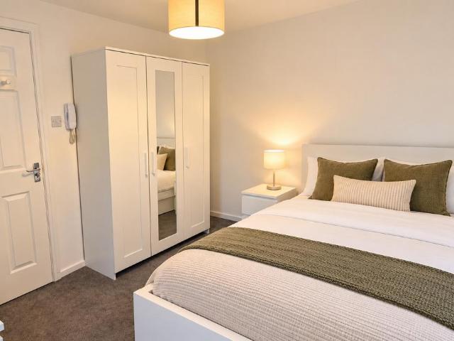 House for rent in Oulton, Leeds