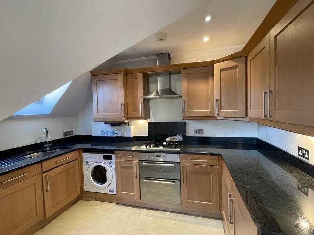 Apartment for rent in Royal Borough of Kingston upon Thames, Greater London