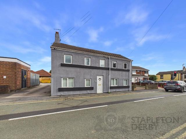 House for rent in Whiston Cross, Whiston
