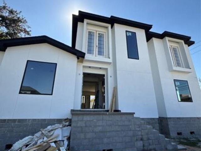 House for sale in Bellaire, Texas