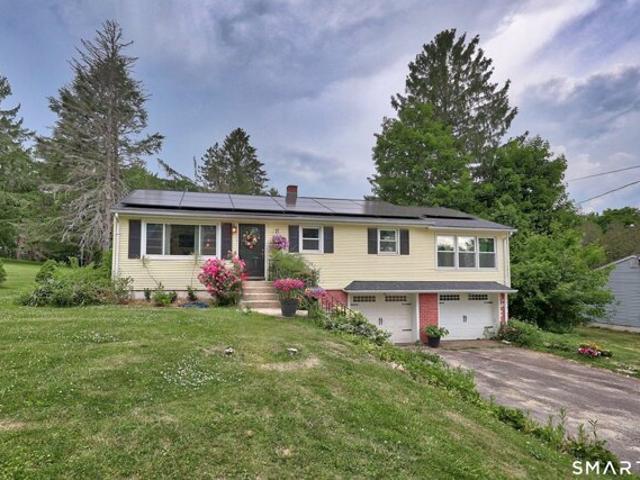 House for sale in Plymouth, Connecticut