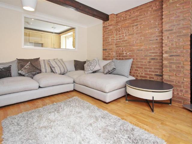 Apartment for rent in St. Stephen's, Canterbury