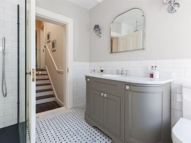 House to rent in Bluebell, North Tipperary