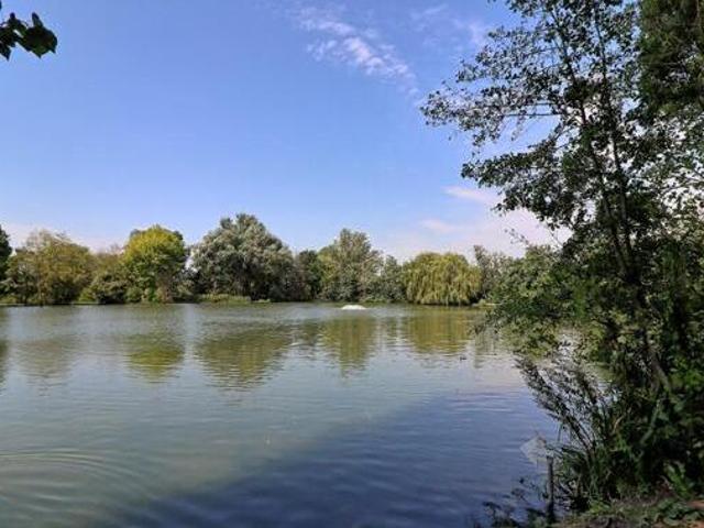 House for sale in Epping