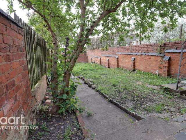 Apartment for rent in Coundon, West Midlands