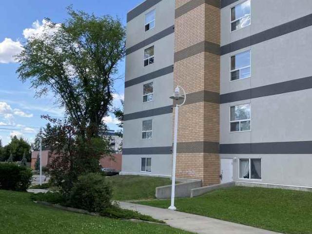 Apartment for rent in Wedgewood, Alberta