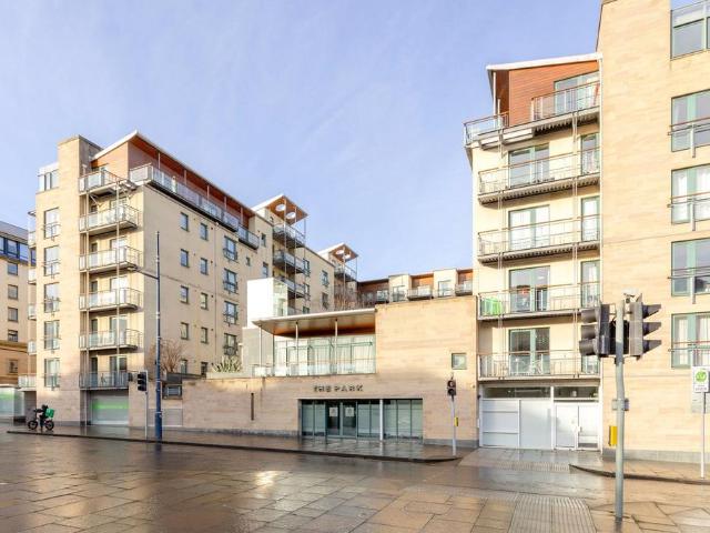 House for rent in Holyrood, Old Town