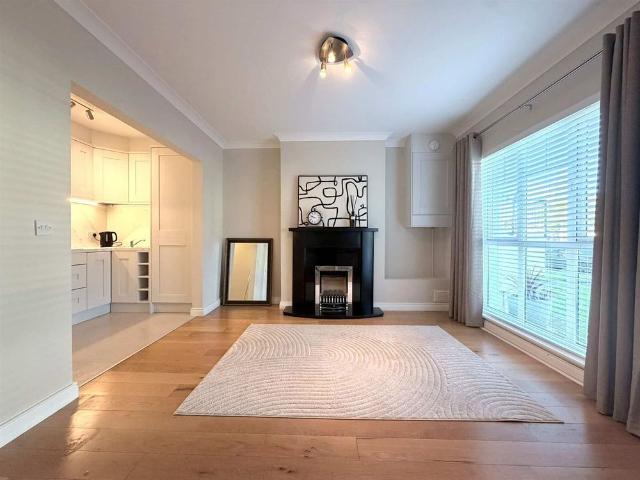 Apartment to rent in Holywell, County Dublin