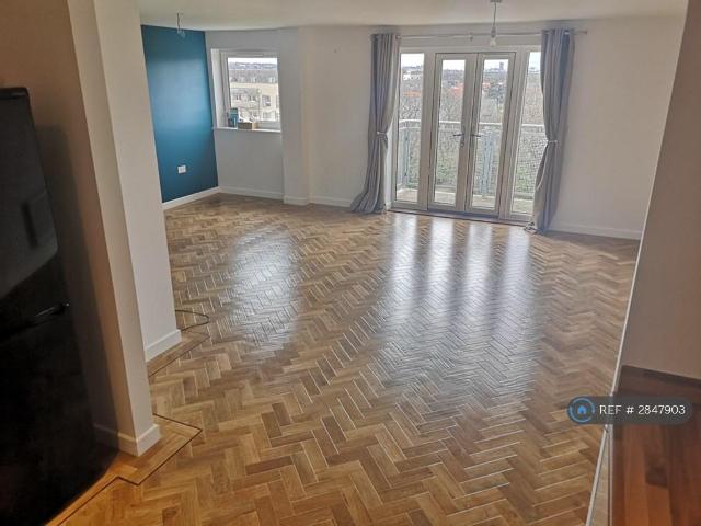 Apartment for rent in Monks Orchard, Isle Of Man