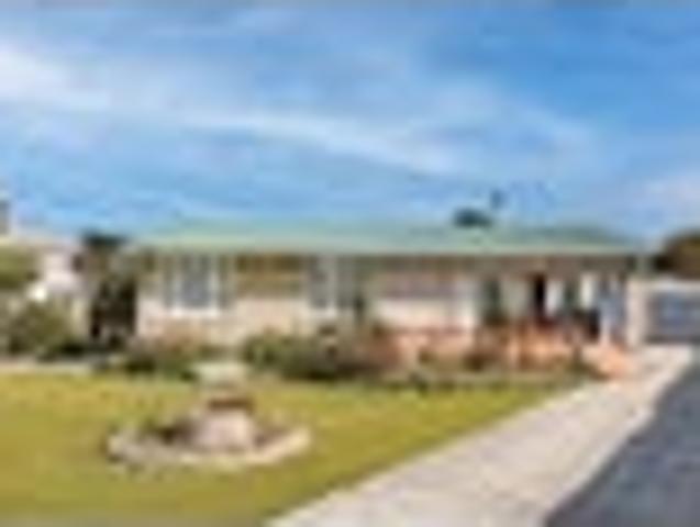 House for sale in Fairdown, West Coast
