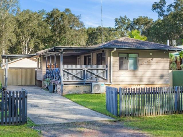 House for sale in Tuggerawong, New South Wales
