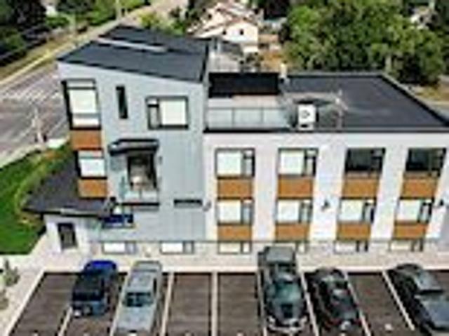 Apartment for rent in Mulhurst Bay, Ontario