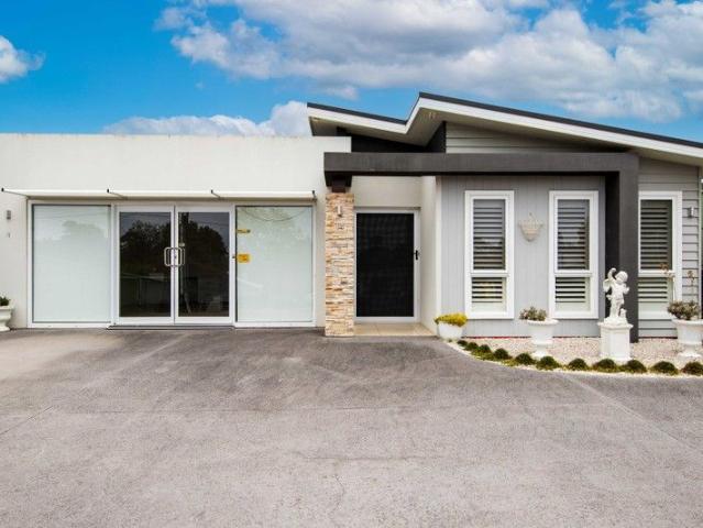 House for sale in Batemans Bay, New South Wales
