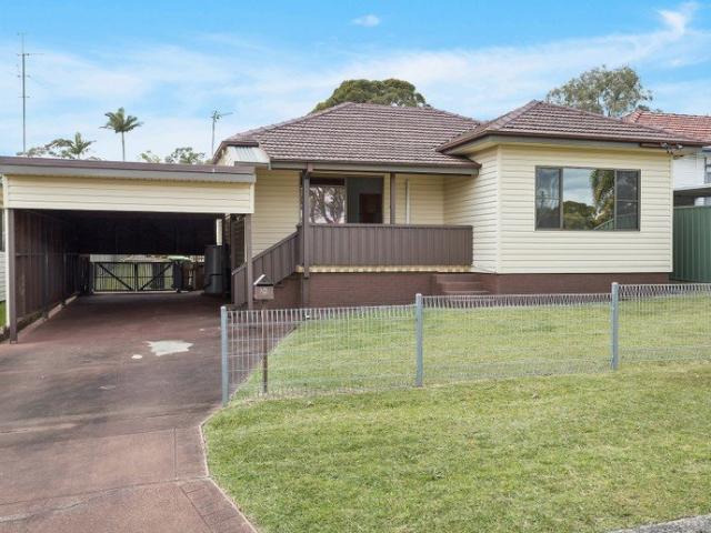 House for rent in Oak Flats Dc, New South Wales