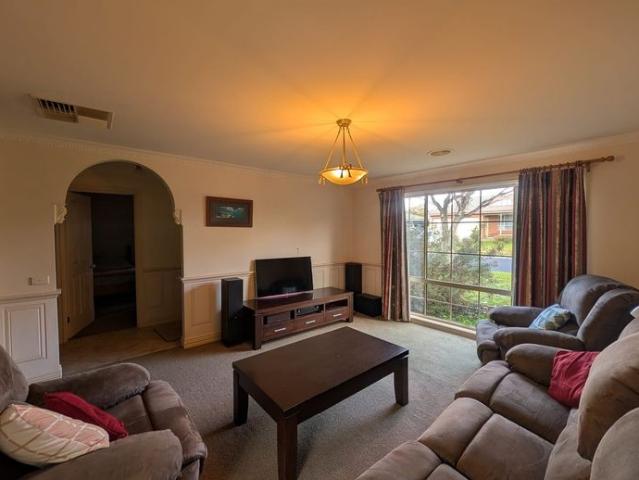 House for rent in West Wodonga, Victoria