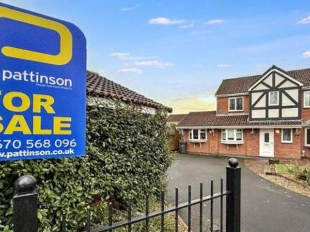 House for sale in Ashington, Northumberland