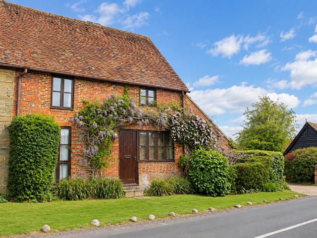 House for rent in Littlecote, West Sussex