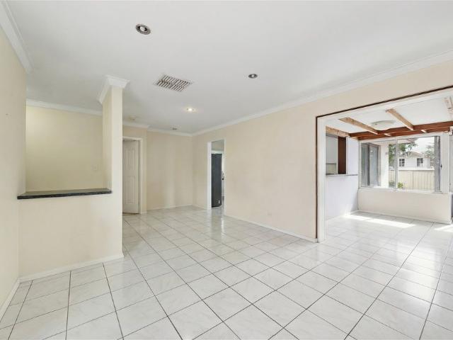 House for rent in Lynwood, Western Australia