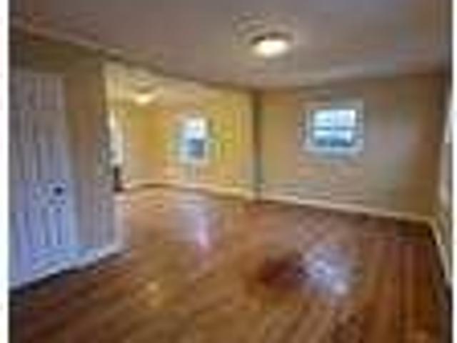House for rent in Queens, Arverne