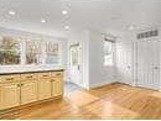 House for rent in Cos Cob House for rent in Cos Cob