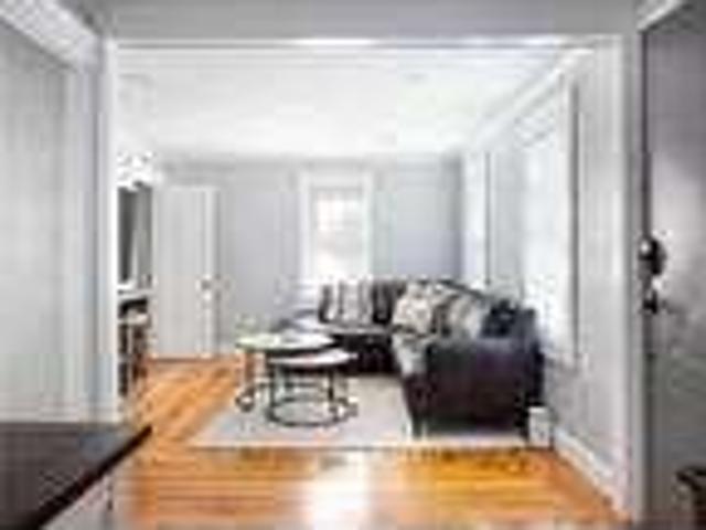 House for rent in East Greenwich, Kent County