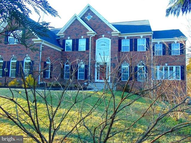 House for sale in Falls Church House for sale in Falls Church