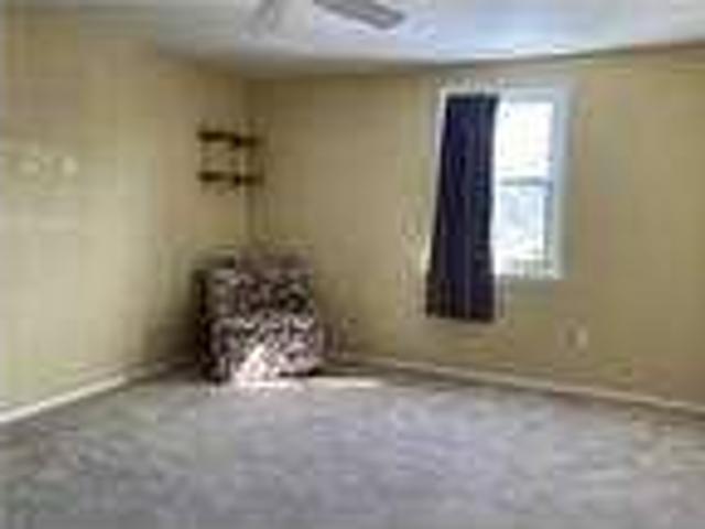 House for rent in Glenwood, New York