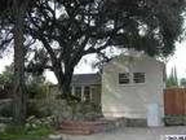 House for rent in La Canada Flintridge, California