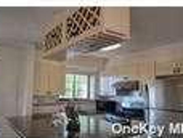 House for rent in Queens, Arverne