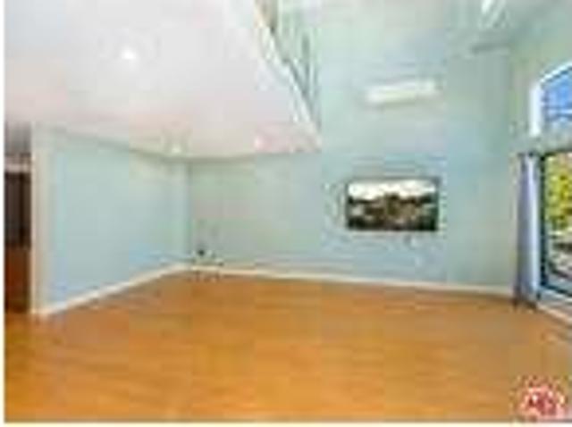 House for rent in Canoga Park, California
