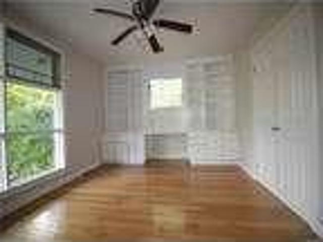 House for rent in Baldwin Place, New York