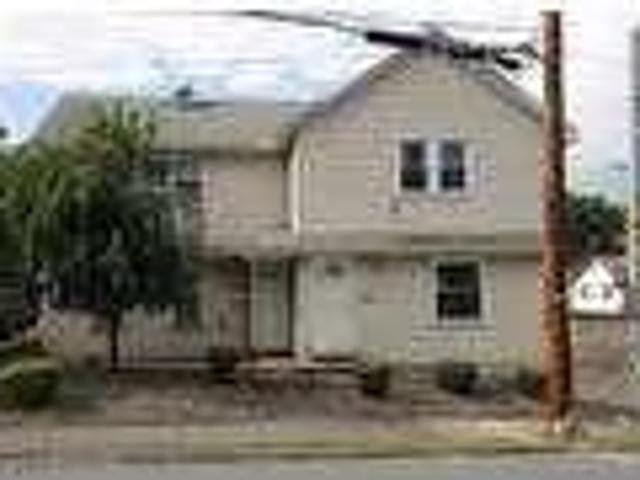 House for rent in Moosic