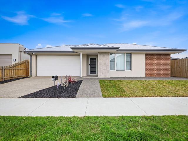 House for rent in Riverwalk, Melbourne
