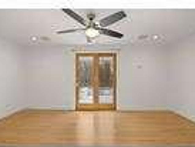 House for rent in Weston, Massachusetts