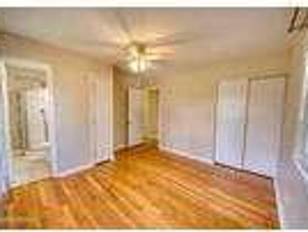 House for rent in Delaware