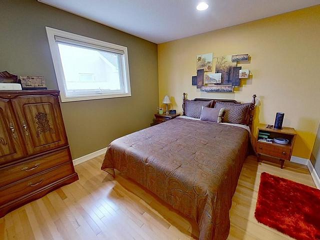 House for sale in Wedgewood, Alberta