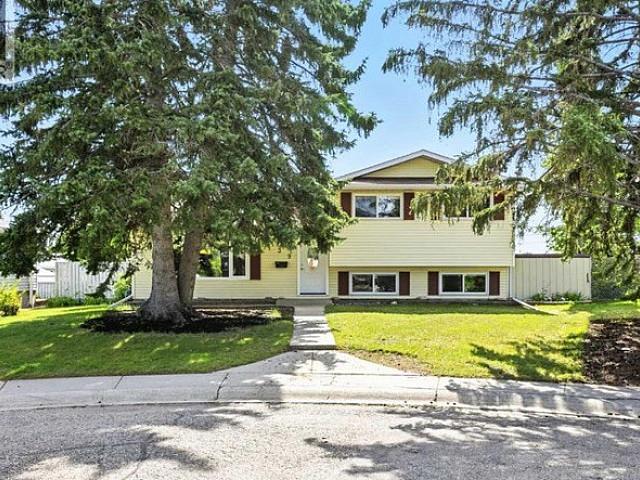 House for sale in Northwest, Alberta