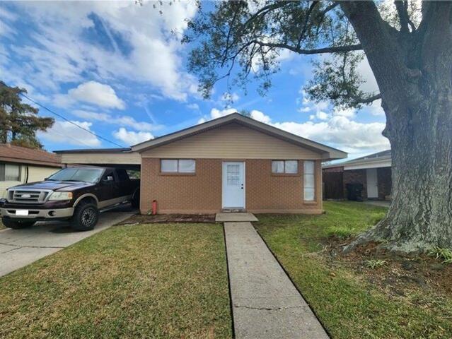 House for sale in Noble Manor, Belle Chasse