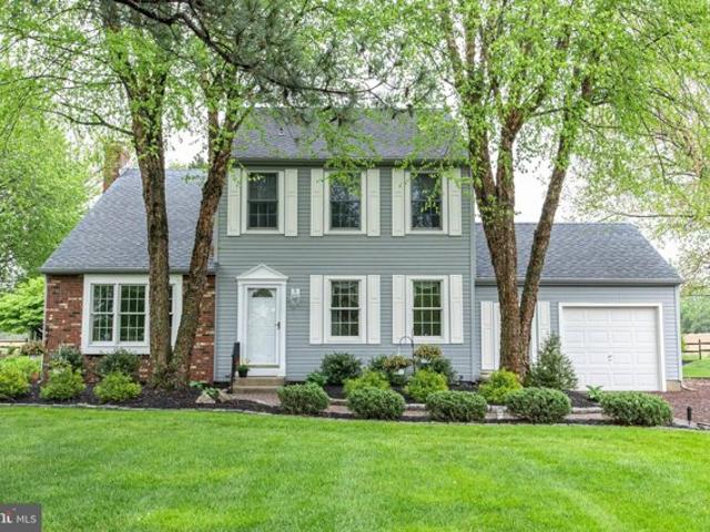 House for sale in Elmer, New Jersey