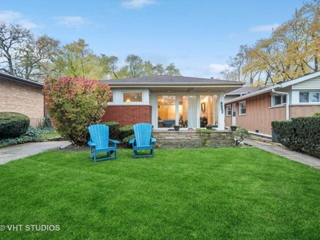 House for sale in Evanston, Illinois
